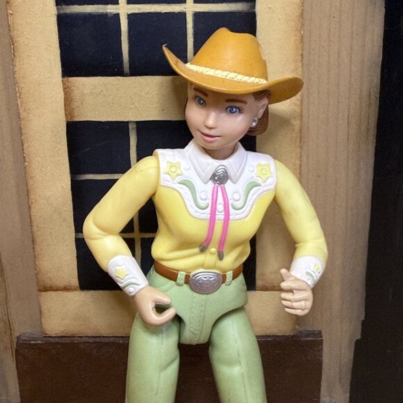 Vintage 2000 Fisher-Price Loving Family Cowgirl Western Country Girl Doll 6" - Picture 5 of 6